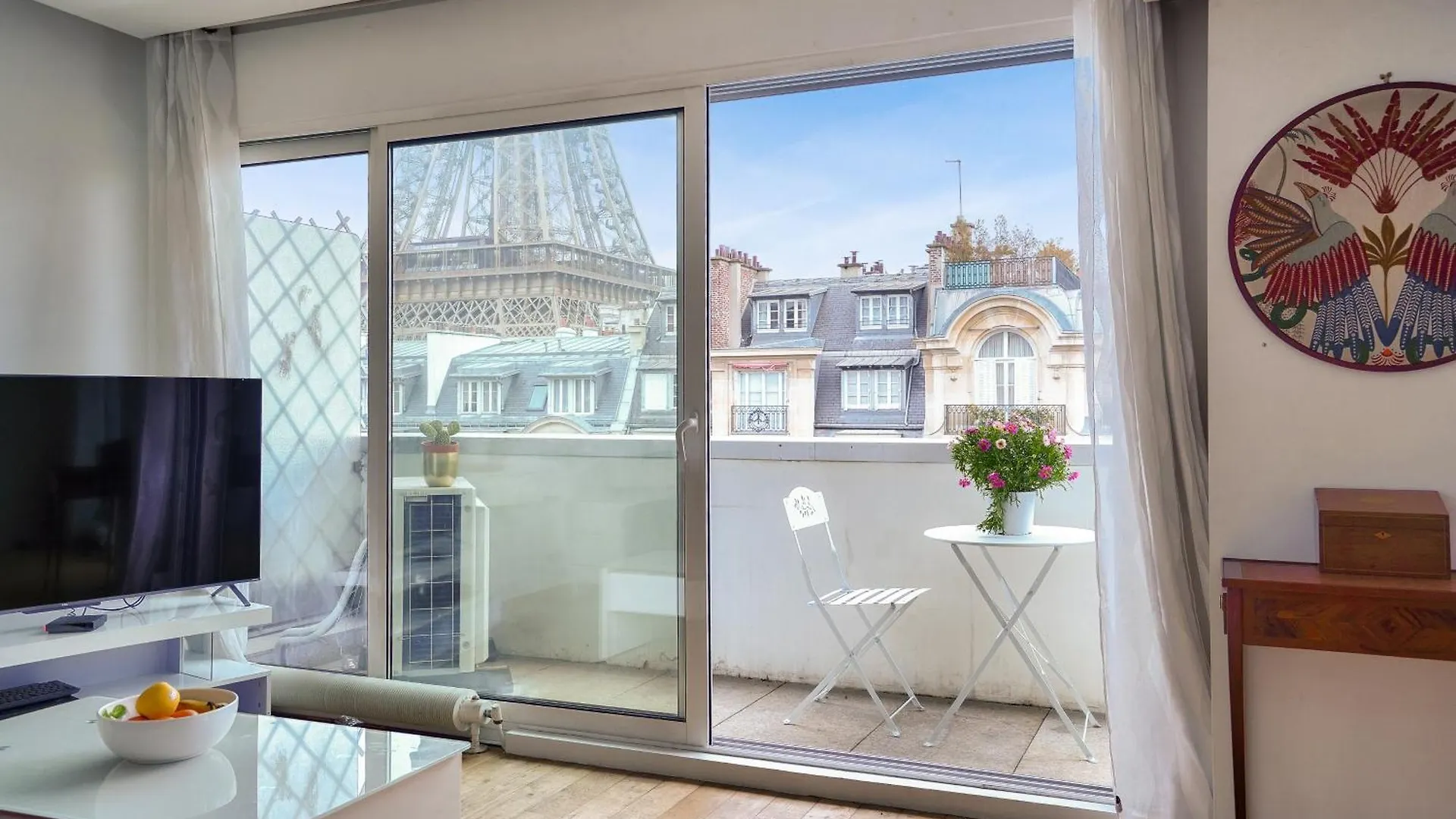 Magnifique 80 M2 Face Tour Eiffel Paris